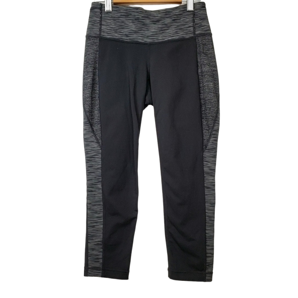 ATHLETA Athletic Mixed Print Work Out Leggings Capris Black Gray Women's Size XS